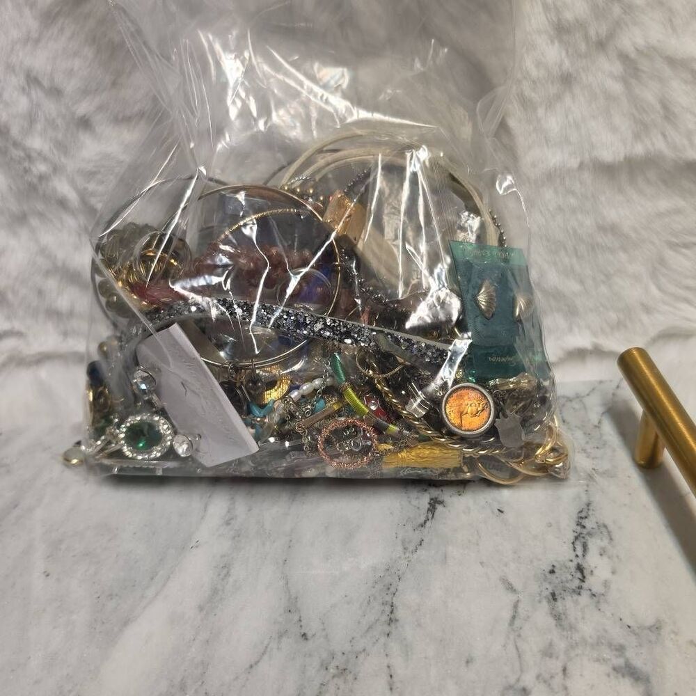 Grandma Jewelry box Crafting and Jewelry Treasures #005